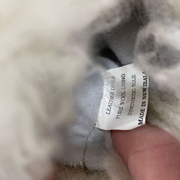 UGG Australia Classic Short Fluff Momma Mama Baby White Mini Winter Boots 8 - Picture 6 of 10